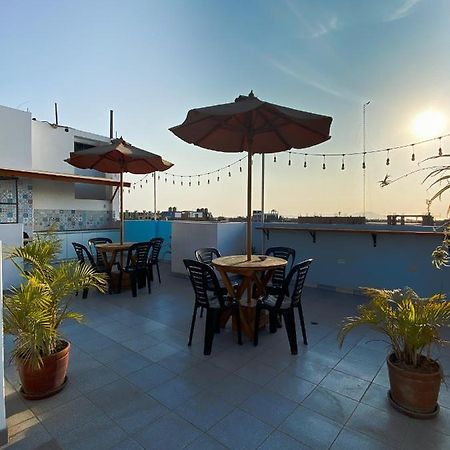 Tupac Lima Airport Hostel Exterior photo