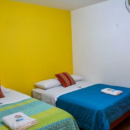 Tupac Lima Airport Hostel Exterior photo