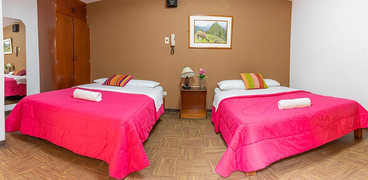 Tupac Lima Airport Hostel Exterior photo